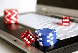 Tampilan menu akses cepat dengan ikon sports dan casino di perangkat mobile